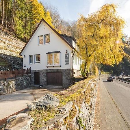 Zur Altstadt Monschau Luaran gambar